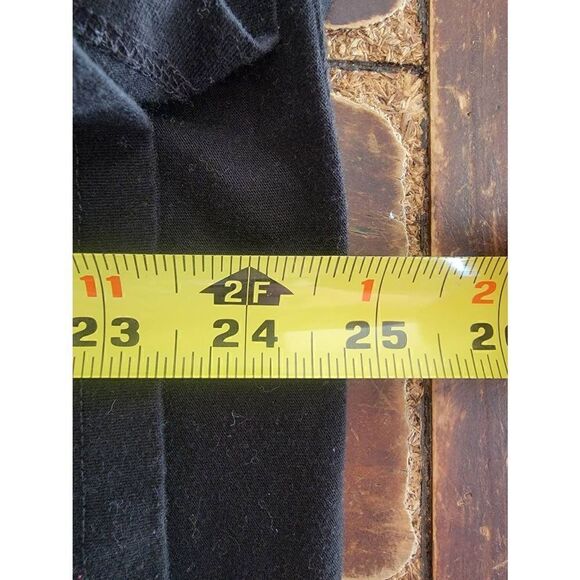 Appropriate Behavior Women's Black Paisley Long Sleeve Graphic Tee Size XXL - Picture 5 of 5